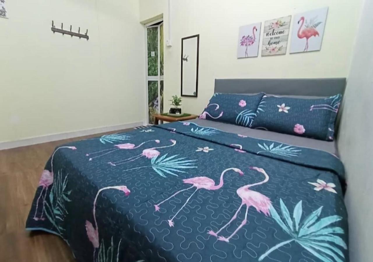 Roomstay Kuala Nerus Gated Parking - 6M To Beach & 15M To Drawbridge クアラ・トレンガヌ エクステリア 写真