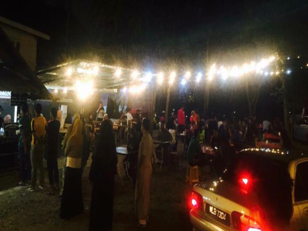 Roomstay Kuala Nerus Gated Parking - 6M To Beach & 15M To Drawbridge クアラ・トレンガヌ エクステリア 写真